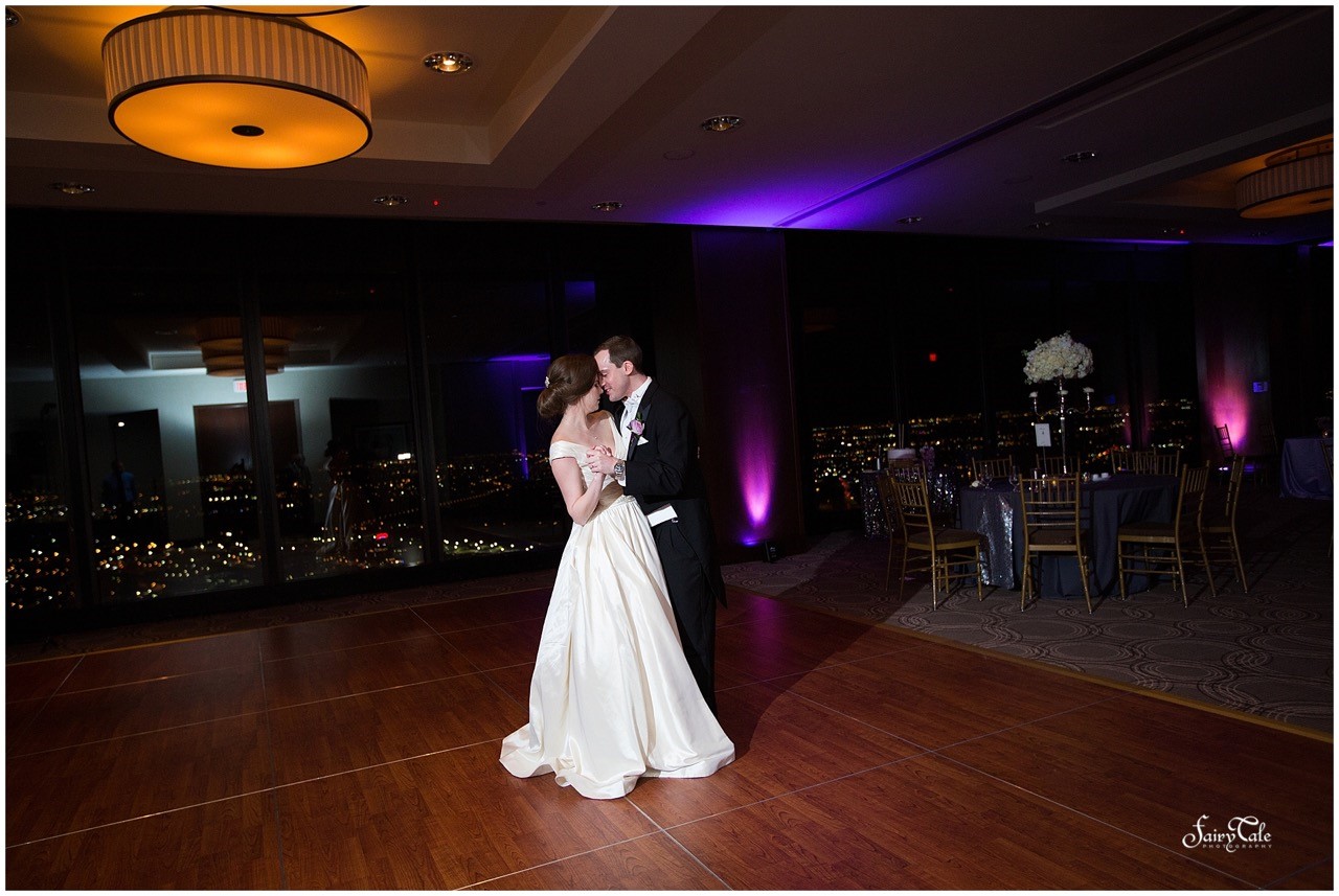 Last_dance_purple_flowers_Swank_Soiree_Dallas_Wedding_Tower_Club_Stradal_Wedding.jpg